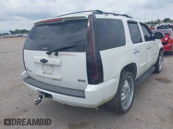 2009 Chevrolet Tahoe 2LT z VIN 1GNFC23059R156494, wystawiony jako IAAI lot #42423722 z przebiegiem Nie podano mil oraz . Historia ofert i sprzedaży dostępna na DreamBid. Obrazek 4.