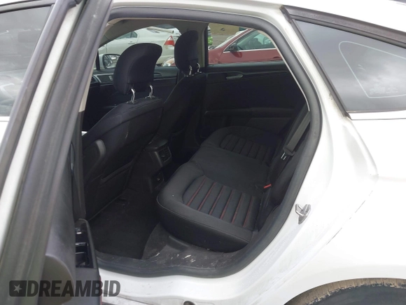 2014 Ford Fusion SE with VIN 3FA6P0HR3ER128514, listed as a IAAI auction lot 41579517 with 160,872 mi miles. Bid and sale history available at carsss.com. Image 8.