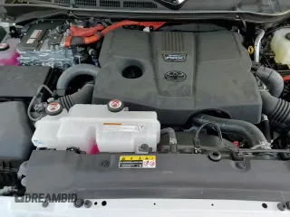 2025 Toyota Tundra 1794 Edition с VIN 5TFMC5DB4SX098669, выставлен на аукционе Copart как лот 69026895 с пробегом 225 миль миль и Списание • Salvage title. История ставок и продаж доступна на DreamBid. Изображение 13.
