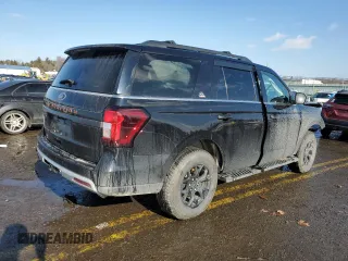 2022 Ford Expedition Timberline with VIN 1FMJU1RT5NEA44335, listed as a Copart auction lot 88442005 with 79,913 mi miles and Salvage Title. Bid and sale history available at carsss.com. Image 3.