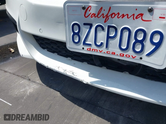 2018 BMW 5 Series 530i with VIN WBAJA5C5XJWA39179, listed as a IAAI auction lot 42380945 with 76,410 mi miles and . Bid and sale history available at DreamBid. Image 12.