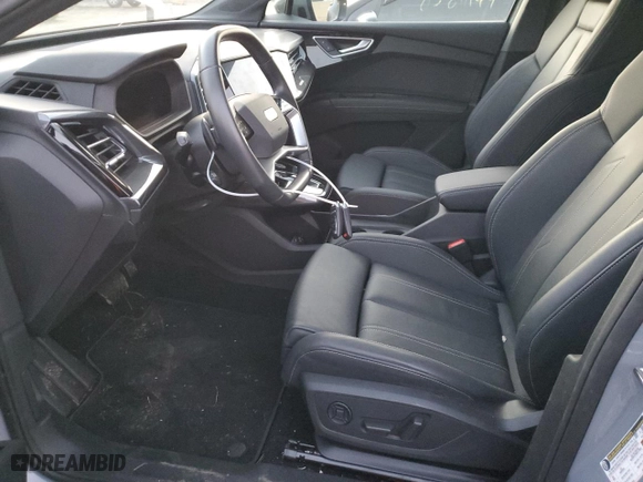 2024 Audi Q4 e-tron Sportback Premium Plus with VIN WA132BFZ2RP000895, listed as a Copart auction lot 82886164 with 15,562 mi miles and Salvage Title. Bid and sale history available at carsss.com. Image 7.
