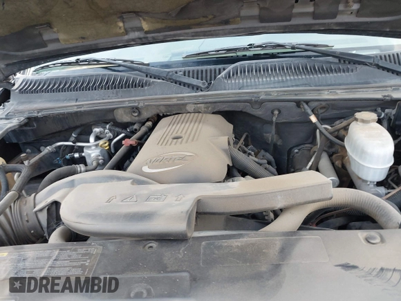 2004 Chevrolet Tahoe LS with VIN 1GNEK13T64R265302, listed as a IAAI auction lot 41445237 with 242,840 mi miles. Bid and sale history available at carsss.com. Image 10.