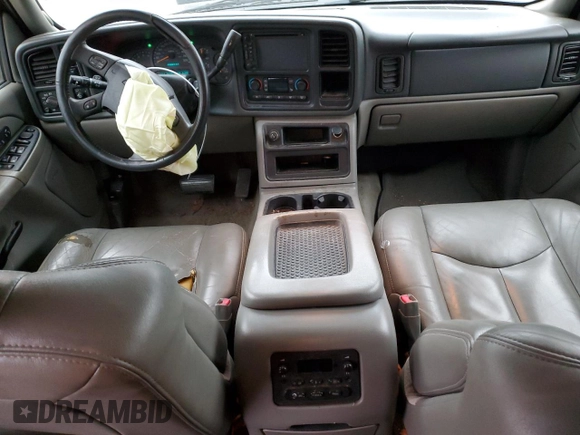 2005 Chevrolet Suburban LT with VIN 1GNFK16Z95J151301, listed as a Copart auction lot 83642854 with 190,221 mi miles and Salvage title. Bid and sale history available at DreamBid. Image 8.