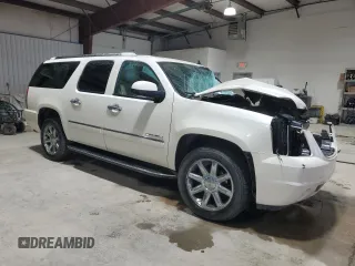 2012 GMC Yukon XL Denali with VIN 1GKS2MEF3CR242857, listed as a Copart auction lot 51172465 with 220,394 mi miles and Salvage Title. Bid and sale history available at carsss.com. Image 4.