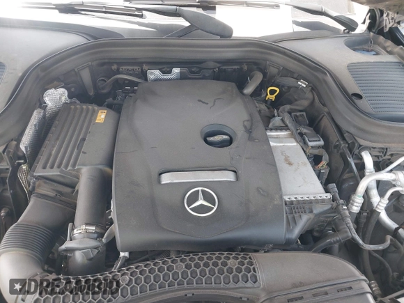 2019 Mercedes-Benz GLC 300 with VIN WDC0G4JBXKV170515, listed as a IAAI auction lot 42228820 with 73,391 mi miles and . Bid and sale history available at DreamBid. Image 10.