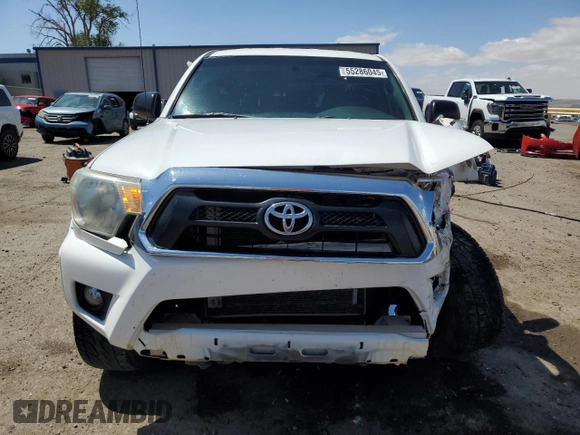 2015 Toyota Tacoma with VIN 3TMLU4EN2FM172761, listed as a Copart auction lot 55286045 with 174,168 mi miles and Salvage title. Bid and sale history available at DreamBid. Image 5.