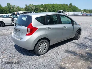 2015 Nissan Note S Plus with VIN 3N1CE2CP0FL408824, listed as a IAAI auction lot 42422052 with 232,119 mi miles and . Bid and sale history available at DreamBid. Image 4.