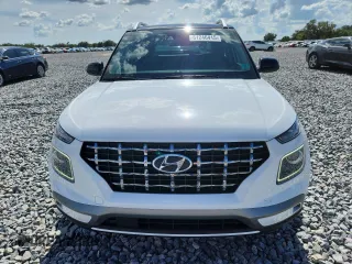 2022 Hyundai Venue Limited with VIN KMHRC8A36NU208112, listed as a Copart auction lot 61246415 with 34,363 mi miles and Non repairable. Bid and sale history available at DreamBid. Image 5.