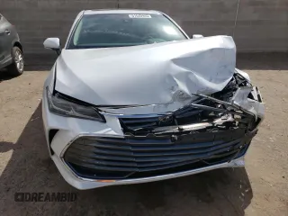 2020 Toyota Avalon Limited z VIN 4T1DZ1FB4LU047174, wystawiony jako Copart lot #51540945 z przebiegiem 62 926 mil mil oraz Szkoda całkowita • Salvage title. Historia ofert i sprzedaży dostępna na DreamBid. Obrazek 5.