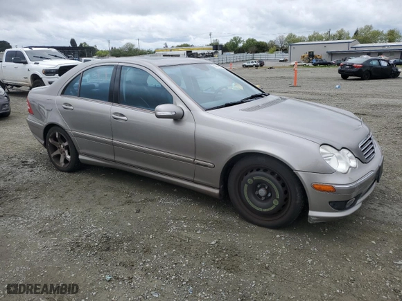 2007 Mercedes-Benz C-Class 2.5L Sport with VIN WDBRF52H07A943255, listed as a Copart auction lot 51484505 with 121,978 mi miles and Clean Title. Bid and sale history available at carsss.com. Image 4.