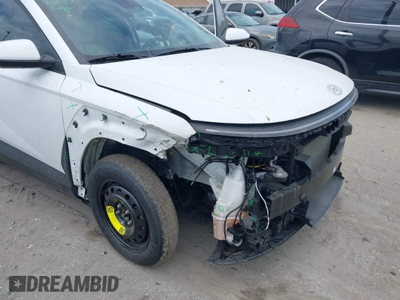 2024 Hyundai Kona SE with VIN KM8HA3AB7RU131235, listed as a IAAI auction lot 41971756 with 10,568 mi miles. Bid and sale history available at carsss.com. Image 6.