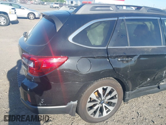 2015 Subaru Outback Limited with VIN 4S4BSBNC5F3354701, listed as a IAAI auction lot 42006950 with 181,661 mi miles and . Bid and sale history available at DreamBid. Image 18.