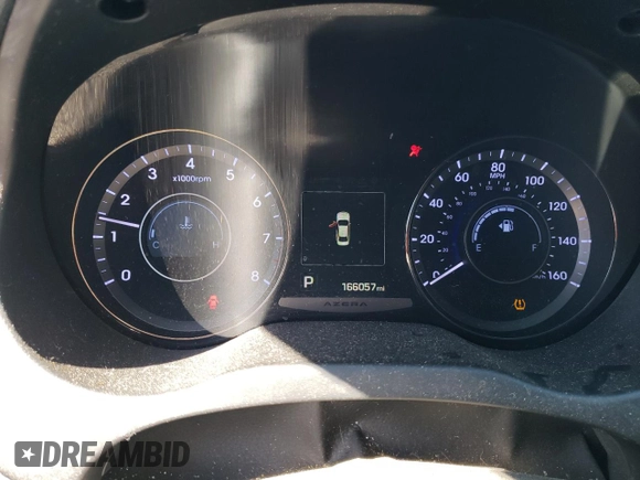 2017 Hyundai Azera Limited z VIN KMHFH4JG0HA581877, wystawiony jako Copart lot #81221514 z przebiegiem 166 057 mil mil oraz Szkoda całkowita • Salvage title. Historia ofert i sprzedaży dostępna na DreamBid. Obrazek 9.