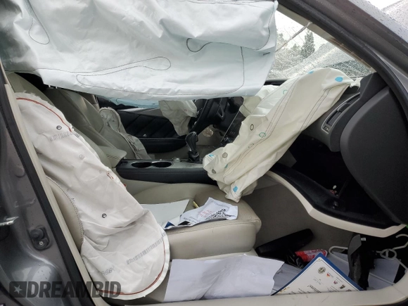 2015 Infiniti Q50 Sport with VIN JN1BV7AP9FM353341, listed as a Copart auction lot 59407675 with 87,181 mi miles and Salvage title. Bid and sale history available at DreamBid. Image 7.