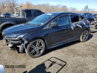 2017 Ford Focus ST with VIN 1FADP3L93HL203960, listed as a Copart auction lot 46327295 with 120,231 mi miles and Clean Title. Bid and sale history available at carsss.com. Image 1.