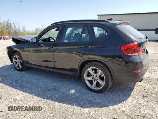 2014 BMW X1 xDrive28i z VIN WBAVL1C5XEVY13900, wystawiony jako Copart lot #56472225 z przebiegiem Nie podano mil oraz Szkoda całkowita • Salvage title. Historia ofert i sprzedaży dostępna na DreamBid. Obrazek 2.