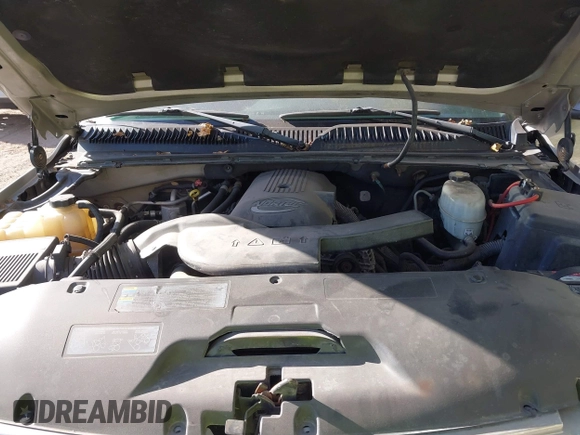 2005 Chevrolet Suburban LT with VIN 3GNFK16Z85G187465, listed as a IAAI auction lot 41875358 with 206,370 mi miles and . Bid and sale history available at DreamBid. Image 10.