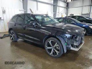 2023 Volvo XC60 Ultimate Dark Theme z VIN YV4L12RX9P1195104, wystawiony jako Copart lot #55627895 z przebiegiem 78 880 mil mil oraz Nie do naprawy • Non repairable. Historia ofert i sprzedaży dostępna na DreamBid. Obrazek 4.