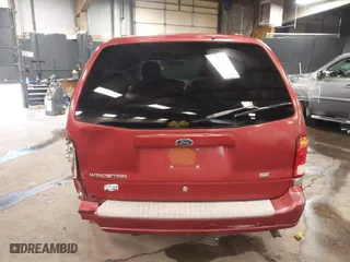 2002 Ford Windstar Wagon SE with VIN 2FMZA52442BB60882, listed as a IAAI auction lot 41621529 with 136,753 mi miles. Bid and sale history available at carsss.com. Image 16.