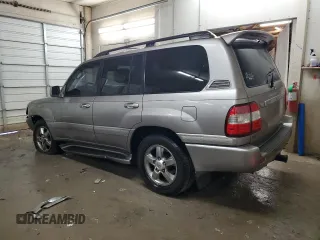 2006 Toyota Land Cruiser with VIN JTEHT05J162086780, listed as a Copart auction lot 85012824 with 234,725 mi miles and Salvage Title. Bid and sale history available at carsss.com. Image 2.