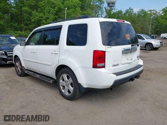 2009 Honda Pilot EX-L with VIN 5FNYF48569B040770, listed as a IAAI auction lot 42178358 with 230,826 mi miles. Bid and sale history available at carsss.com. Image 3.