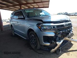 2022 Ford Expedition XLT with VIN 1FMJU1HT4NEA67039, listed as a IAAI auction lot 42609959 with 75,880 mi miles and . Bid and sale history available at DreamBid. Image 1.