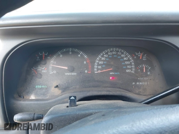1999 Dodge Dakota SLT with VIN 1B7GG22X8XS115282, listed as a IAAI auction lot 42136576 with 220,465 mi miles and . Bid and sale history available at carsss.com. Image 7.