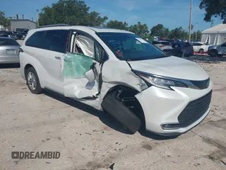 2022 Toyota Sienna Limited with VIN 5TDZRKEC2NS117997, listed as a IAAI auction lot 42568148 with 64,583 mi miles and . Bid and sale history available at DreamBid. Image 1.