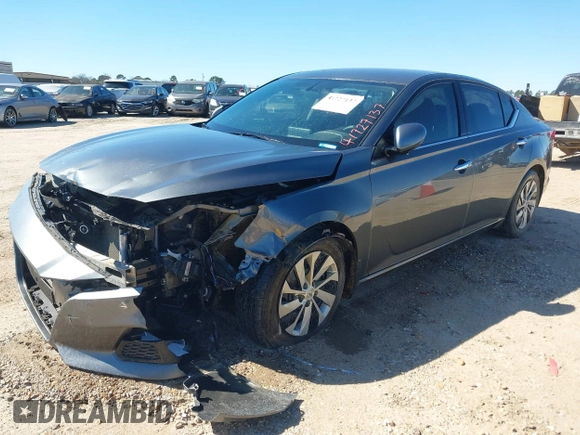 2019 Nissan Altima S with VIN 1N4BL4BV7KN316295, listed as a IAAI auction lot 41727137 with 113,581 mi miles and . Bid and sale history available at DreamBid. Image 2.