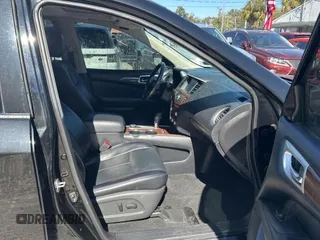 2020 Nissan Pathfinder Platinum with VIN 5N1DR2DM2LC586652, listed as a Copart auction lot 45931825 with 109,954 mi miles and Clean Title. Bid and sale history available at carsss.com. Image 5.