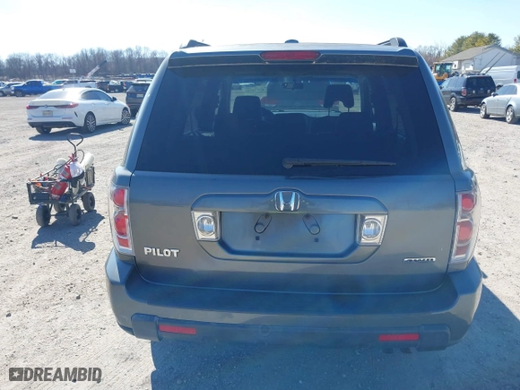 2008 Honda Pilot SE with VIN 5FNYF18358B021221, listed as a IAAI auction lot 41773745 with 169,160 mi miles. Bid and sale history available at carsss.com. Image 17.