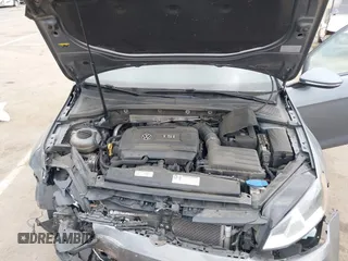 2015 Volkswagen Golf TSI SEL z VIN 3VW217AU6FM102664, wystawiony jako IAAI lot #41868959 z przebiegiem 92 936 mil mil oraz . Historia ofert i sprzedaży dostępna na DreamBid. Obrazek 10.