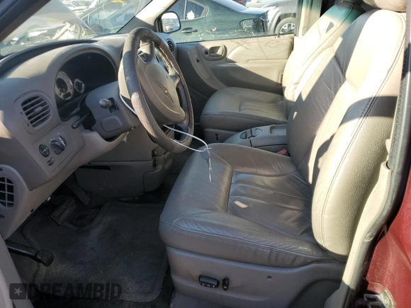 2001 Chrysler Town & Country LXi with VIN 2C4GP54L81R147203, listed as a Copart auction lot 47129065 with 140,036 mi miles and Salvage Title. Bid and sale history available at DreamBid. Image 7.