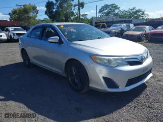 2012 Toyota Camry L with VIN 4T1BF1FK8CU046626, listed as a IAAI auction lot 41605977 with 200,876 mi miles. Bid and sale history available at carsss.com. Image 1.