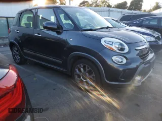 2014 FIAT 500L Trekking with VIN ZFBCFADH1EZ008194, listed as a Copart auction lot 73249254 with 122,859 mi miles and Clean Title. Bid and sale history available at DreamBid. Image 4.