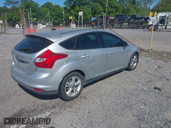 2013 Ford Focus SE with VIN 1FADP3K26DL325338, listed as a IAAI auction lot 42051716 with 115,770 mi miles. Bid and sale history available at carsss.com. Image 4.