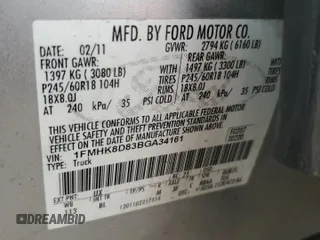 2011 Ford Explorer XLT z VIN 1FMHK8D83BGA34161, wystawiony jako Copart lot #61349825 z przebiegiem 250 382 mil mil oraz Szkoda całkowita • Salvage title. Historia ofert i sprzedaży dostępna na DreamBid. Obrazek 13.