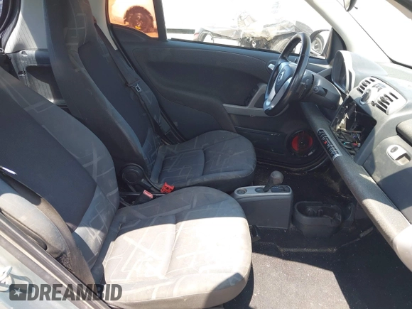 2008 Smart fortwo Pure with VIN WMEEJ31X08K139496, listed as a IAAI auction lot 42467749 with 108,787 mi miles and . Bid and sale history available at DreamBid. Image 5.