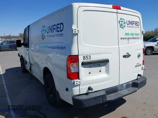 2014 Nissan NV S z VIN 1N6BF0KL2EN108853, wystawiony jako IAAI lot #41737003 z przebiegiem 264 823 mil mil oraz . Historia ofert i sprzedaży dostępna na DreamBid. Obrazek 3.