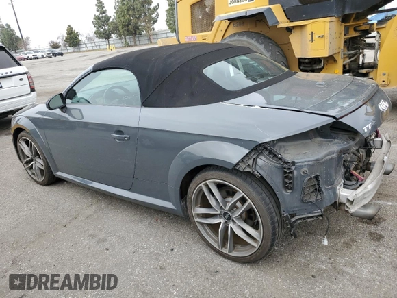 2017 Audi TT Roadster z VIN TRUT5CFV0H1022983, wystawiony jako Copart lot #53056424 z przebiegiem 38 478 mil mil oraz . Historia ofert i sprzedaży dostępna na DreamBid. Obrazek 2.