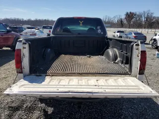 2000 Ford F-150 XL with VIN 1FTRX17W0YNA69594, listed as a Copart auction lot 46800035 with Not provided miles and Non repairable. Bid and sale history available at DreamBid. Image 6.