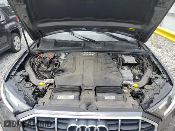2020 Audi Q7 Premium Plus with VIN WA1LJAF78LD009220, listed as a Copart auction lot 64813815 with 47,200 mi miles and Salvage title. Bid and sale history available at DreamBid. Image 12.