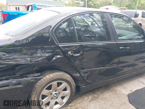 2003 BMW 3 Series 325i with VIN WBAEV334X3KL81434, listed as a IAAI auction lot 42186211 with 173,179 mi miles and . Bid and sale history available at DreamBid. Image 19.