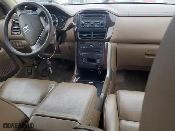 2006 Honda Pilot EX-L with RES with VIN 5FNYF28686B033893, listed as a Copart auction lot 85719224 with 215,467 mi miles and Salvage Title. Bid and sale history available at carsss.com. Image 8.