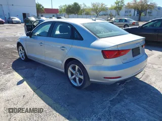2015 Audi A3 Premium z VIN WAUACGFFXF1005724, wystawiony jako IAAI lot #41745687 z przebiegiem 109 751 mil mil oraz . Historia ofert i sprzedaży dostępna na DreamBid. Obrazek 3.