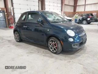 2013 FIAT 500 Sport z VIN 3C3CFFBR0DT689027, wystawiony jako IAAI lot #42252229 z przebiegiem 125 831 mil mil oraz . Historia ofert i sprzedaży dostępna na DreamBid. Obrazek 1.