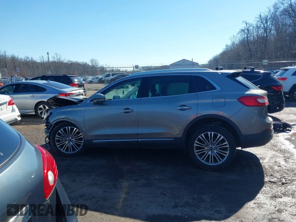 2016 Lincoln MKX Reserve with VIN 2LMTJ6LR7GBL90370, listed as a IAAI auction lot 41578776 with Not Provided miles and . Bid and sale history available at DreamBid. Image 15.