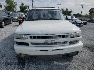 2003 Chevrolet Tahoe Z71 z VIN 1GNEK13T13R121655, wystawiony jako Copart lot #52484435 z przebiegiem 191 845 mil mil oraz Szkoda całkowita • Salvage title. Historia ofert i sprzedaży dostępna na DreamBid. Obrazek 5.
