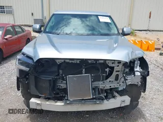 2022 Toyota Tundra SR5 with VIN 5TFLA5AB3NX017848, listed as a IAAI auction lot 42429134 with 53,883 mi miles and . Bid and sale history available at DreamBid. Image 13.